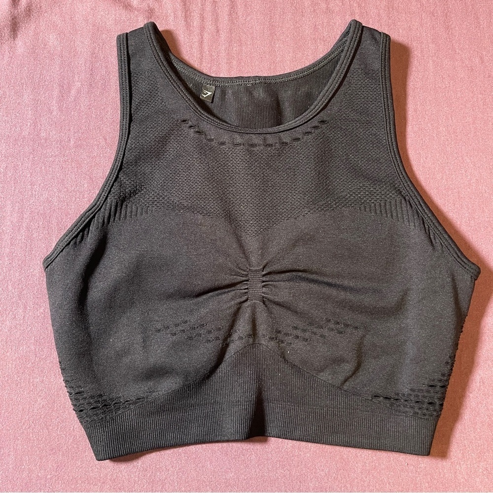 Gymshark Flawless Knit Sports Bra in Black - Size Est. Small Crop Top